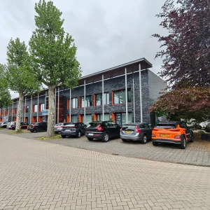 Woning aan de Petunialaan te Waalre