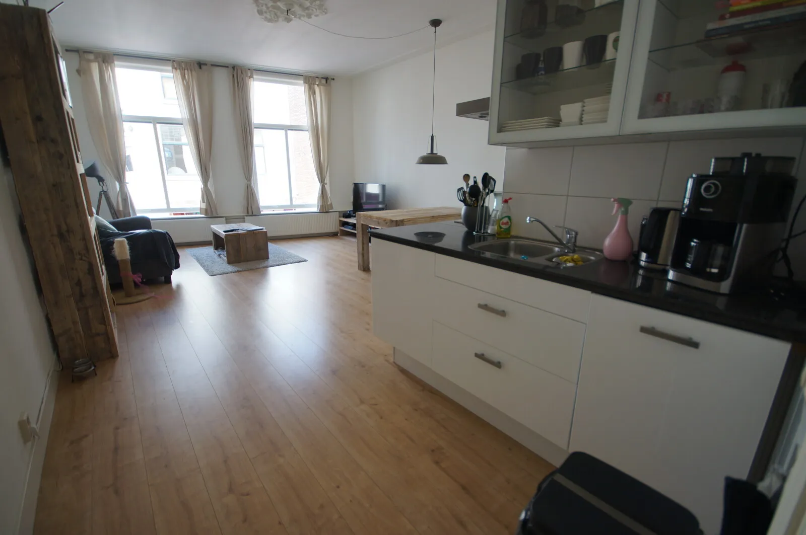 Woning aan de Schapensteeg te Leiden