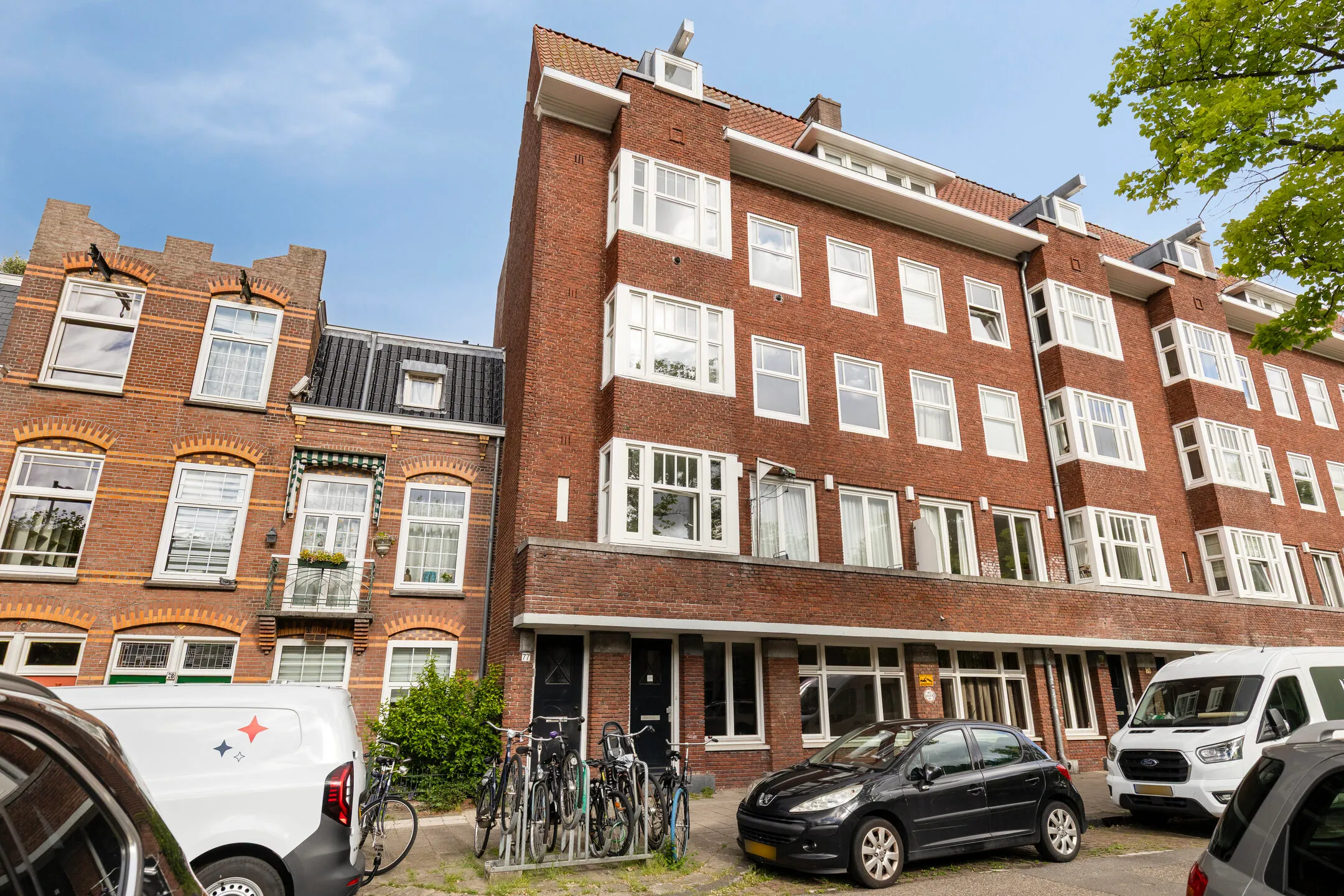 Woning aan de Sloterkade te Amsterdam