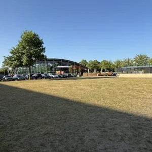 Woning aan de Spoorweglaan te Best