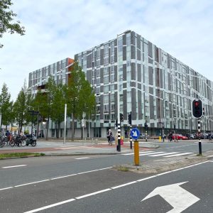 Woning aan de Van Leijenberghlaan te Amsterdam