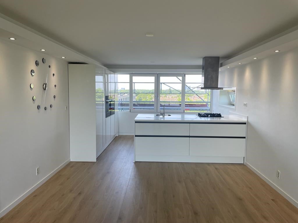 Woning aan de Zandvoortstraat te Amsterdam