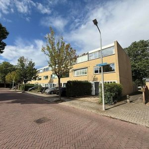Woning aan de Alpen Rondweg te Amstelveen