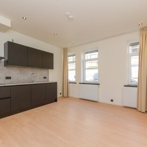Woning aan de Amp&egrave;restraat te Schiedam