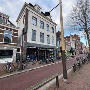 Woning aan de Aweg te Groningen