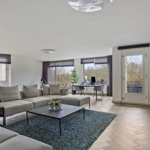 Woning aan de Beysterveld te Amsterdam