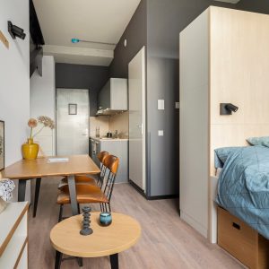 Woning aan de Bijlmerdreef te Amsterdam