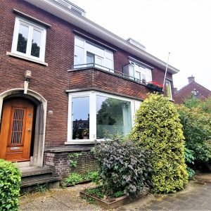 Woning aan de Cornelis Muschstraat te Rotterdam