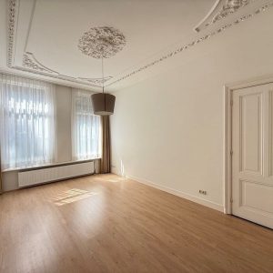 Woning aan de Den Texstraat te Amsterdam