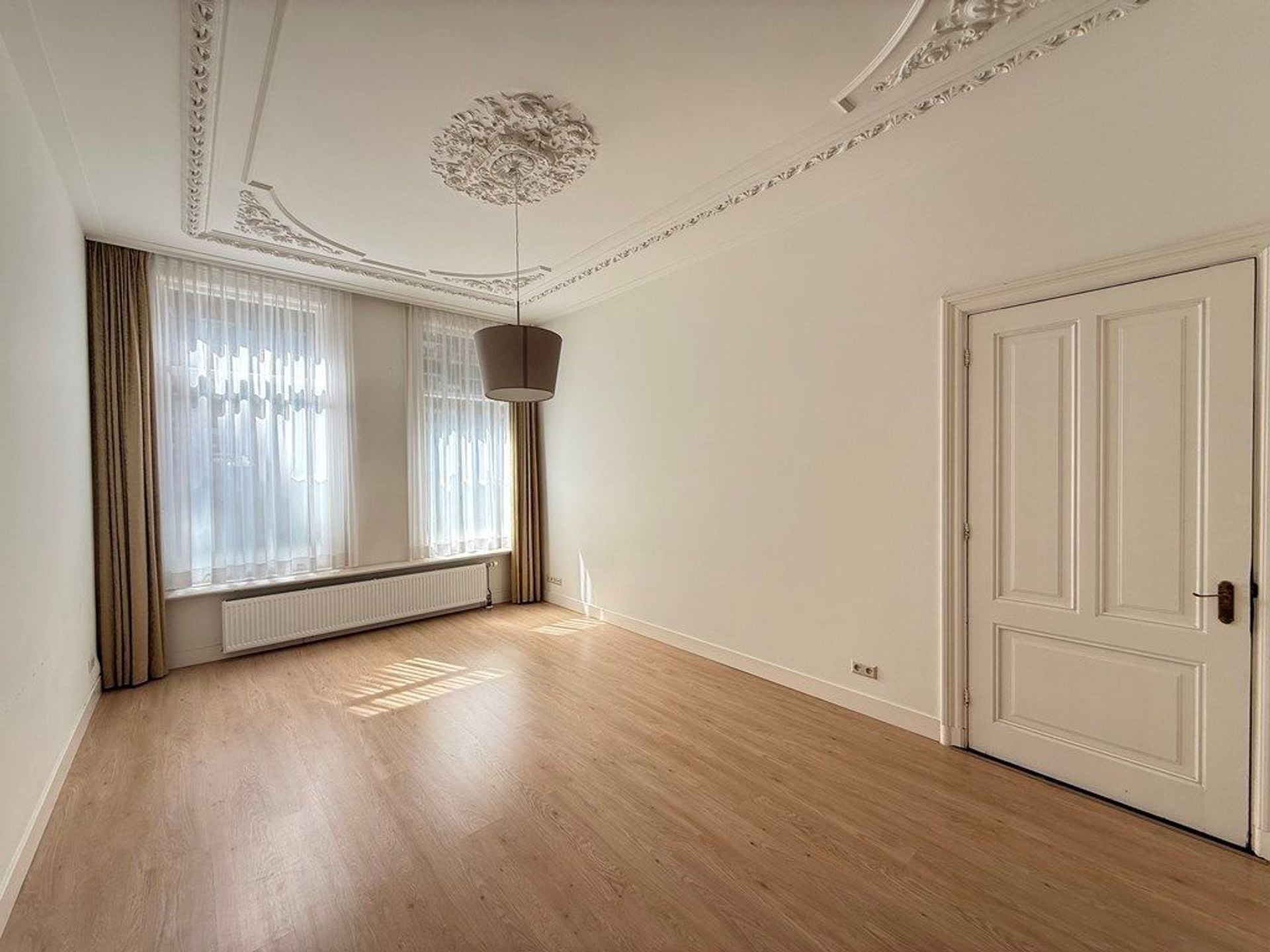 Woning aan de Den Texstraat te Amsterdam