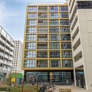 Woning aan de Dijkmeerlaan te Amsterdam