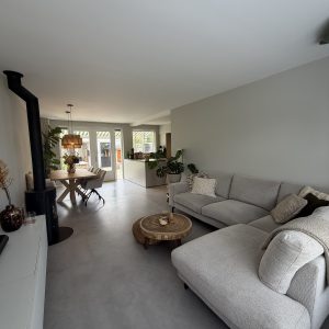 Woning aan de Dorsersstraat te Nieuw-Vennep
