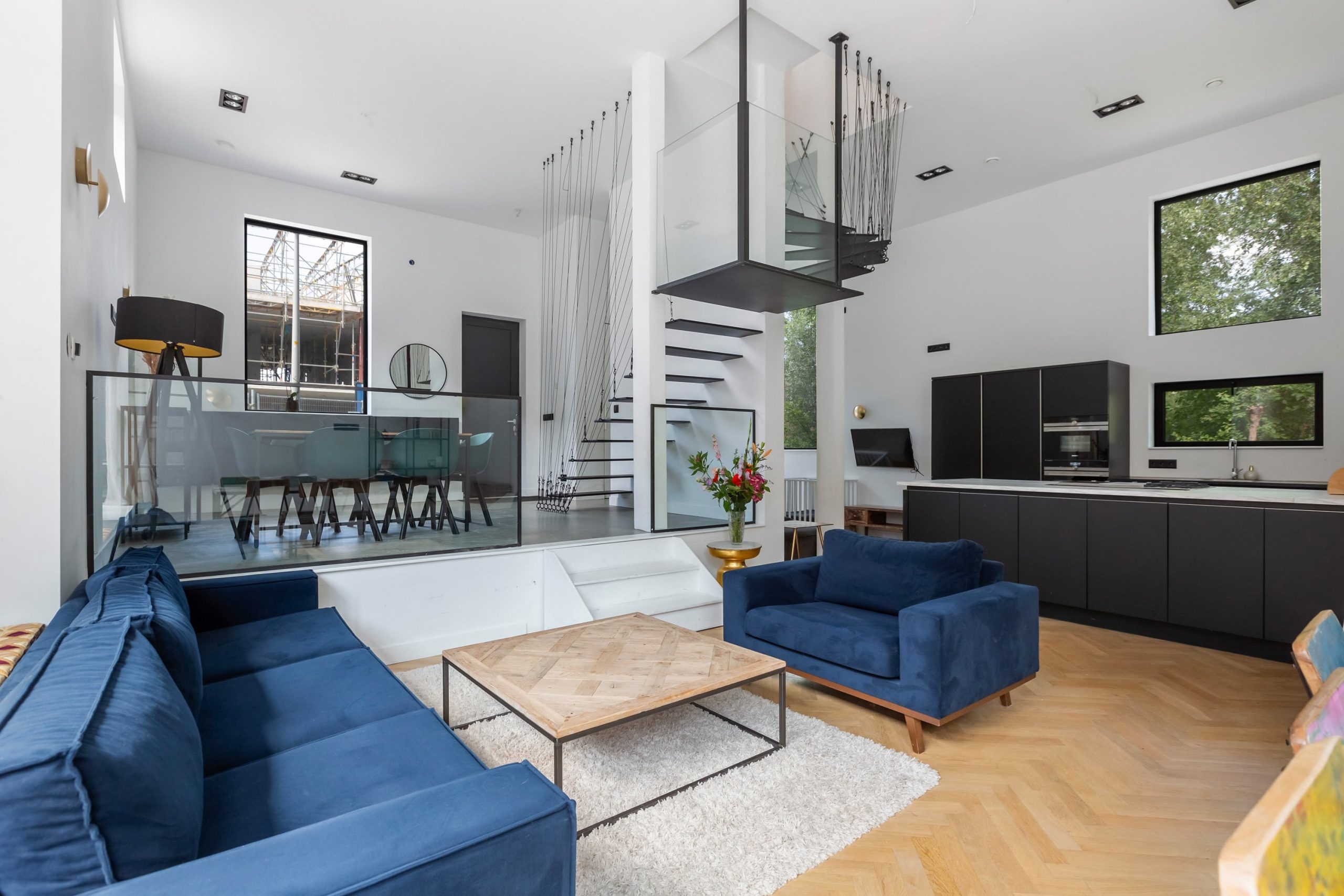 Woning aan de Drontermeerpad te Amsterdam