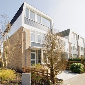 Woning aan de Gijsbrecht van Amstellaan te Amstelveen