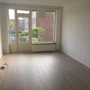 Woning aan de Johannes van der Waalsstraat te Amsterdam