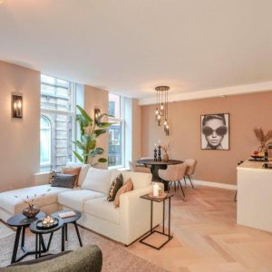 Woning aan de Lange Houtstraat te Den Haag