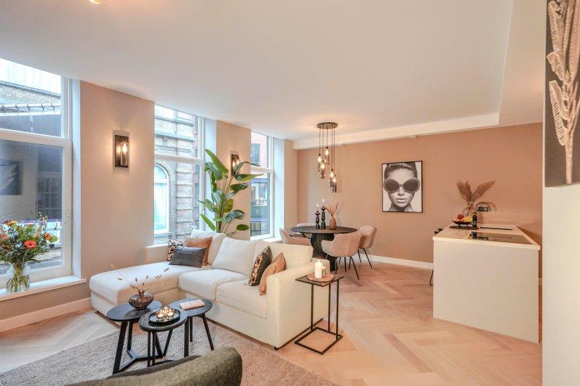 Woning aan de Lange Houtstraat te Den Haag