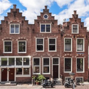 Woning aan de Loeff Berchmakerstraat te Utrecht