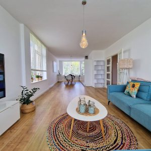 Woning aan de Louis Davidsstraat te Den Haag