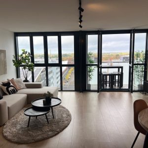 Woning aan de Raadhuisplein te Hoofddorp