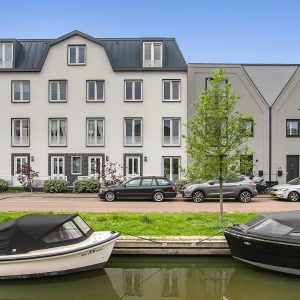 Woning aan de Waadse Poldergracht te Muiden