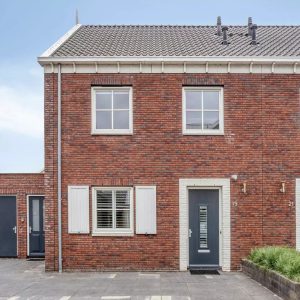 Woning aan de Apollolaan te Oostzaan