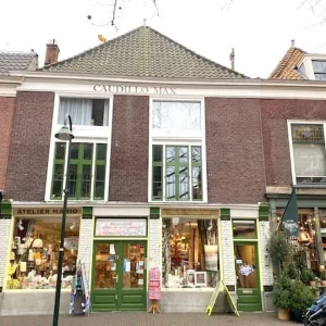 Woning aan de Burgwal te Delft