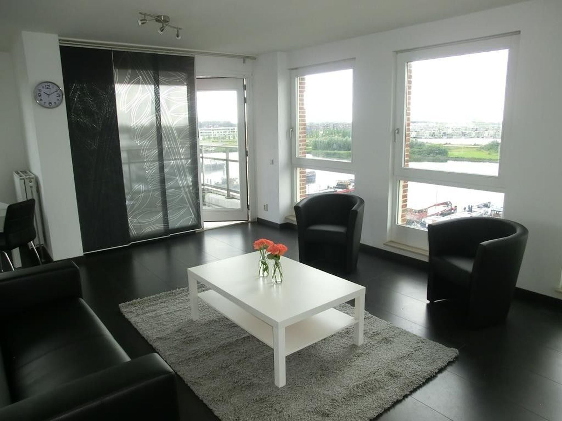 Woning aan de Cas Oorthuyskade te Amsterdam