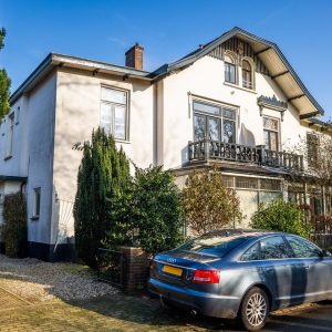 Woning aan de Couperusweg te Hilversum