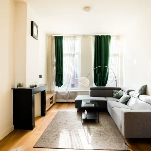 Woning aan de Goudenregenstraat te Den Haag