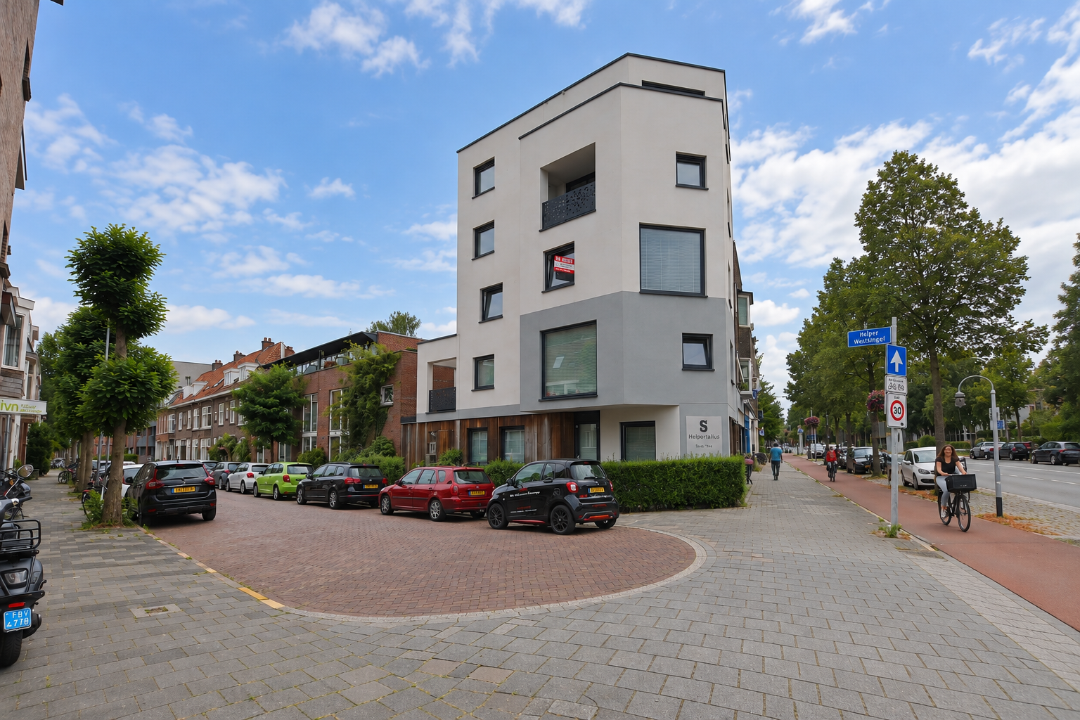 Woning aan de Helper Westsingel te Groningen