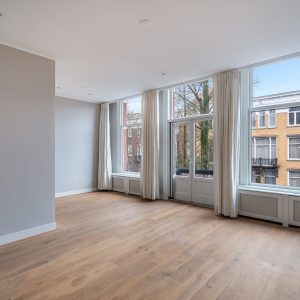 Woning aan de Johannes Verhulststraat te Amsterdam