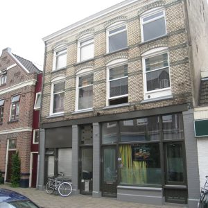 Woning aan de Van Karnebeekstraat te Zwolle